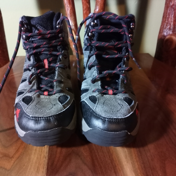 High Sierra kids boots - Picture 12 of 12